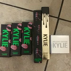 Kylie cosmetics limited edition bundle